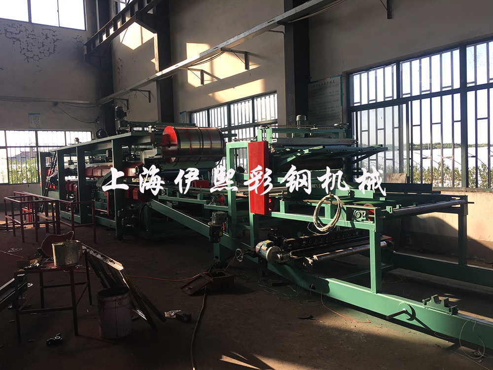 凈化巖棉玻鎂板硅巖板設備